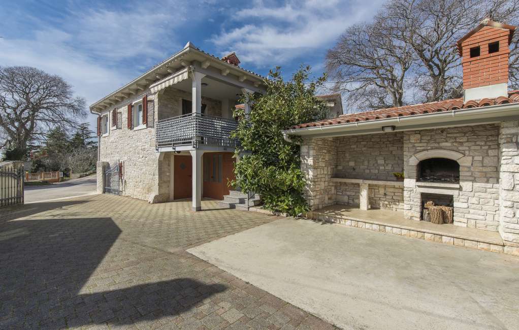 Apartment Baraka